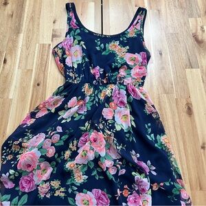 Soprano Navy Floral Sleeveless Chiffon Dress - Size XS